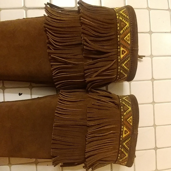 Minnetonka tall fringe boot tan 6m - Picture 5 of 5